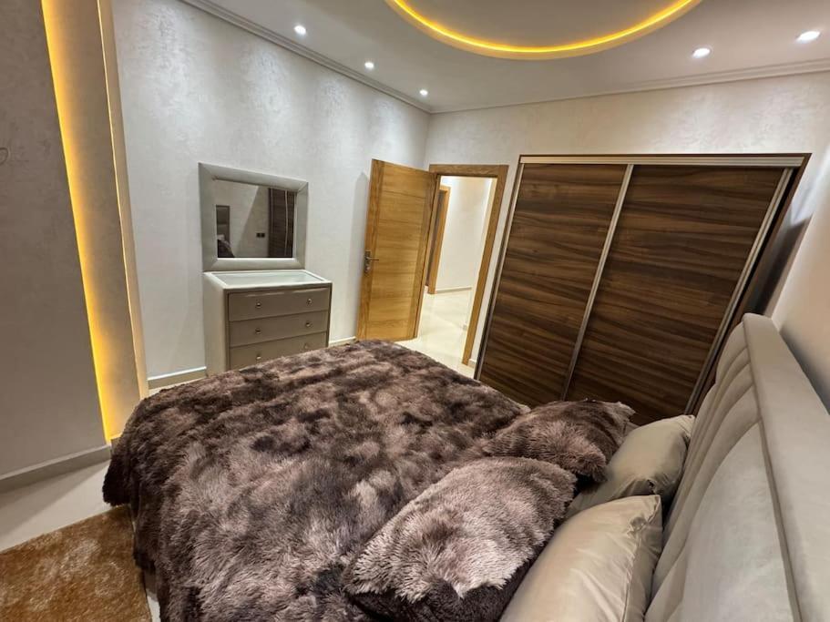 Family-Sized Cosy Apartment العرائش المظهر الخارجي الصورة