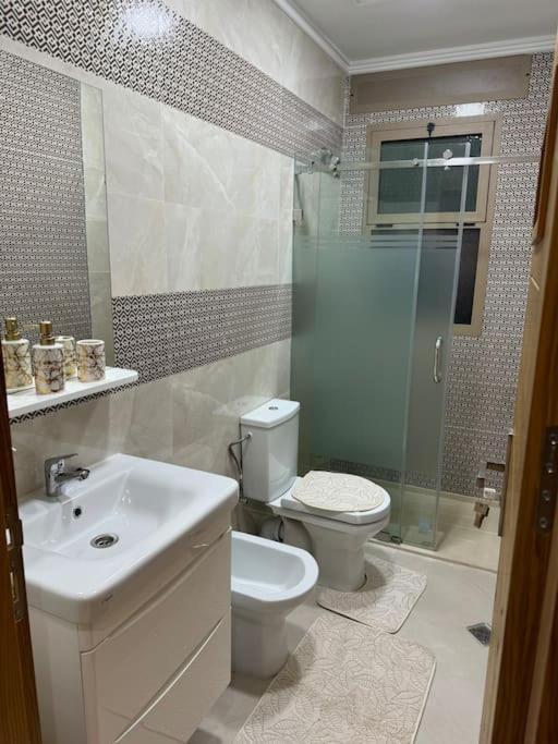 Family-Sized Cosy Apartment العرائش المظهر الخارجي الصورة