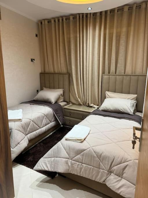 Family-Sized Cosy Apartment العرائش المظهر الخارجي الصورة